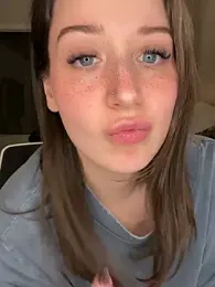 nerdynina stripchat stream image