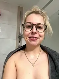 Livewithlucy stripchat stream image, 11.01.2026 17:30