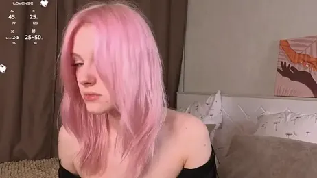 EdlaHewell stripchat stream image