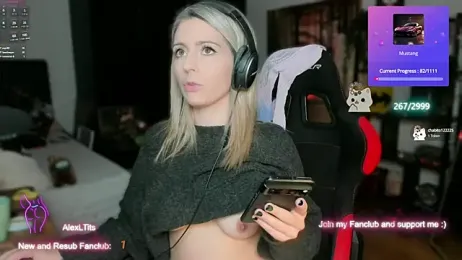 Lisaonthemoon stripchat stream image, 01.03.2025 19:20