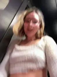 The_Snowwhitee stripchat stream image