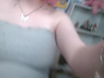 krystalsyxx chaturbate stream image, 14.01.2026 18:20