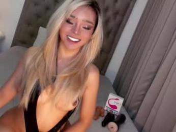 enchatressdixie chaturbate stream image, 15.01.2026 19:50