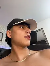 Lander_Cruz stripchat stream image