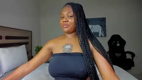 Renee-18 stripchat stream image