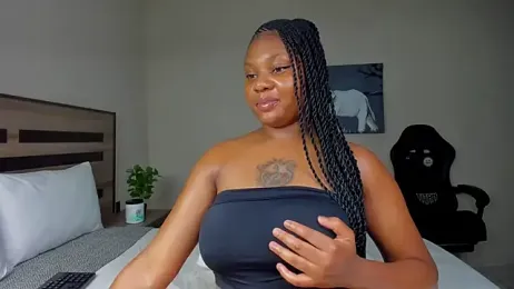 Renee-18 stripchat stream image