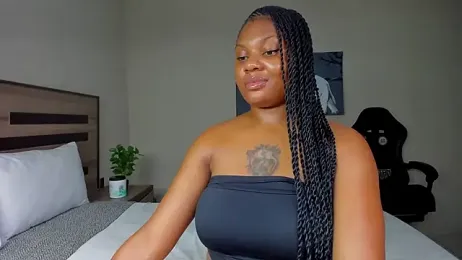 Renee-18 stripchat stream image