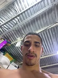 ikaro21 stripchat stream image