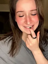 nerdynina stripchat stream image