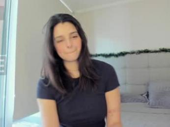 yourfreakygirl chaturbate stream image, 17.01.2026 14:40