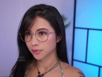 gigi_ulala chaturbate stream image, 18.01.2026 00:00
