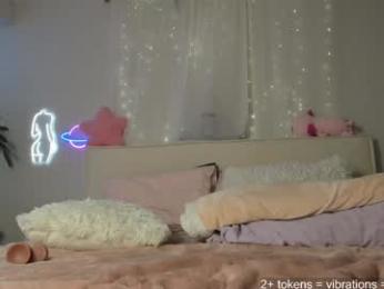 laurenxcros chaturbate stream image, 18.01.2026 19:20