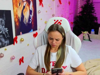 misss-vikki bongacams stream image