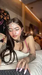 Cori_Paige stripchat stream image, 21.01.2026 04:10