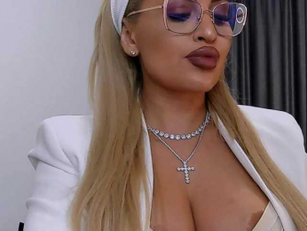 lovelyblondyx bongacams stream image