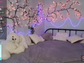 kris_mon chaturbate stream image