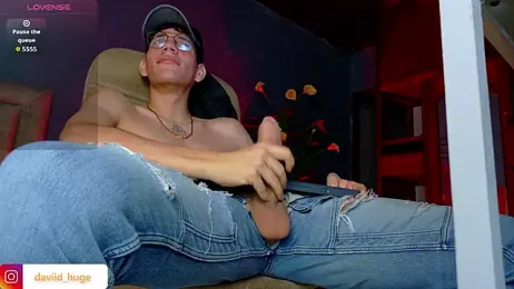 david_huge stripchat stream image