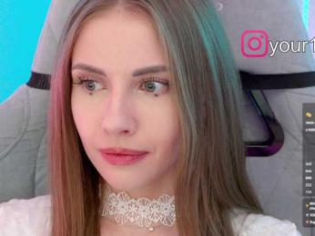 VikkiExtraCheese bongacams stream image