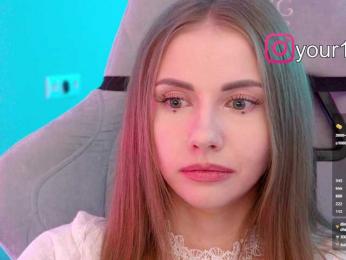 VikkiExtraCheese bongacams stream image