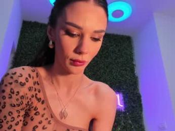 hotfallingdevil chaturbate stream image