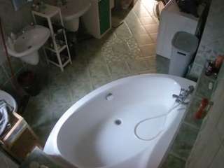 voyeurcam-julmodels-bath-1st-1 camsoda stream image