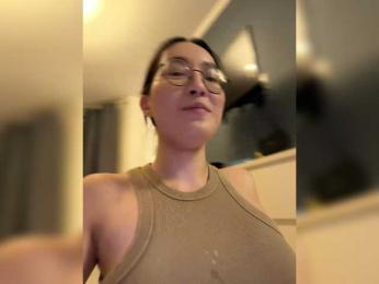 Littleotter bongacams stream image