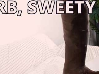 alicepinkys camsoda stream image