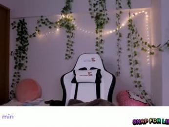 vivian_qwerty chaturbate stream image