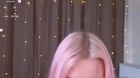 EdlaHewell stripchat stream image