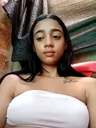 Zoe_Sweett18 stripchat stream image