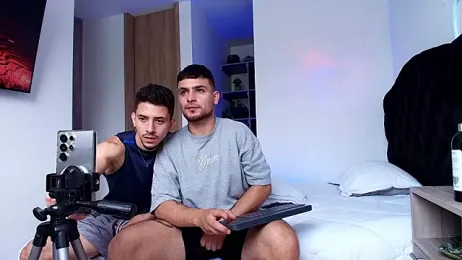 Two_sinzXX stripchat stream image, 30.01.2026 16:20
