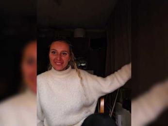 ARotikA bongacams stream image