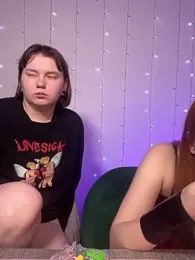 Radiants_two stripchat stream image