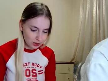 williamandmia chaturbate stream image