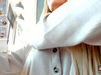 sassyt33n chaturbate stream image, 03.02.2026 08:50