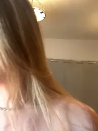 Sweety_Foxy69 stripchat stream image