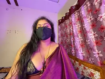 LouleyRanii stripchat stream image