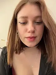 lucy-joy stripchat stream image, 06.02.2026 11:30