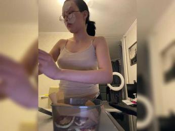 Littleotter bongacams stream image