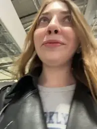 Sunny___Bunny stripchat stream image