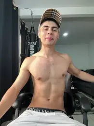 Stiven_CL stripchat stream image, 11.02.2026 10:50