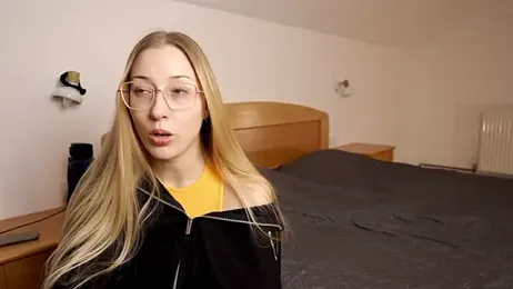 foxeslovefoxes stripchat stream image, 13.02.2026 13:10