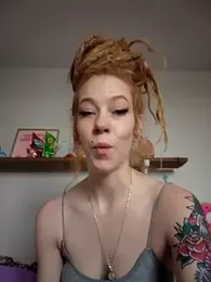 LucidLucy stripchat stream image