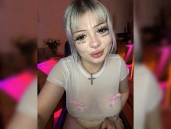 xlunami bongacams stream image