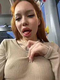 babydolll stripchat stream image