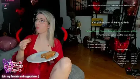 Lisaonthemoon stripchat stream image, 14.02.2026 16:00