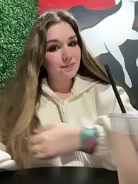 PumaShyXD stripchat stream image