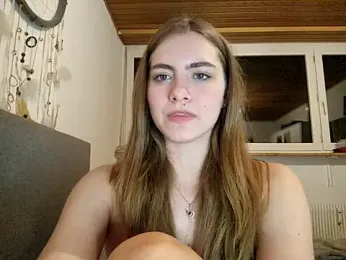RubyRubin stripchat stream image