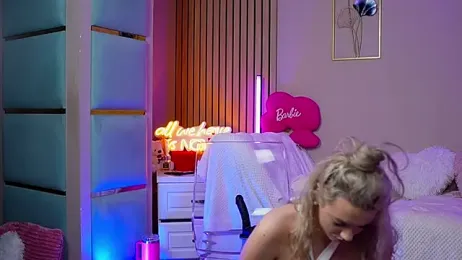 SabrinaJade stripchat stream image, 17.02.2026 05:30