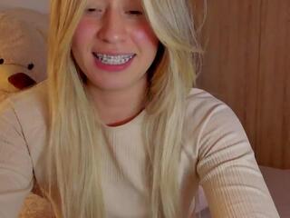 Amy Blondes flirt4free stream image, 18.02.2026 19:30